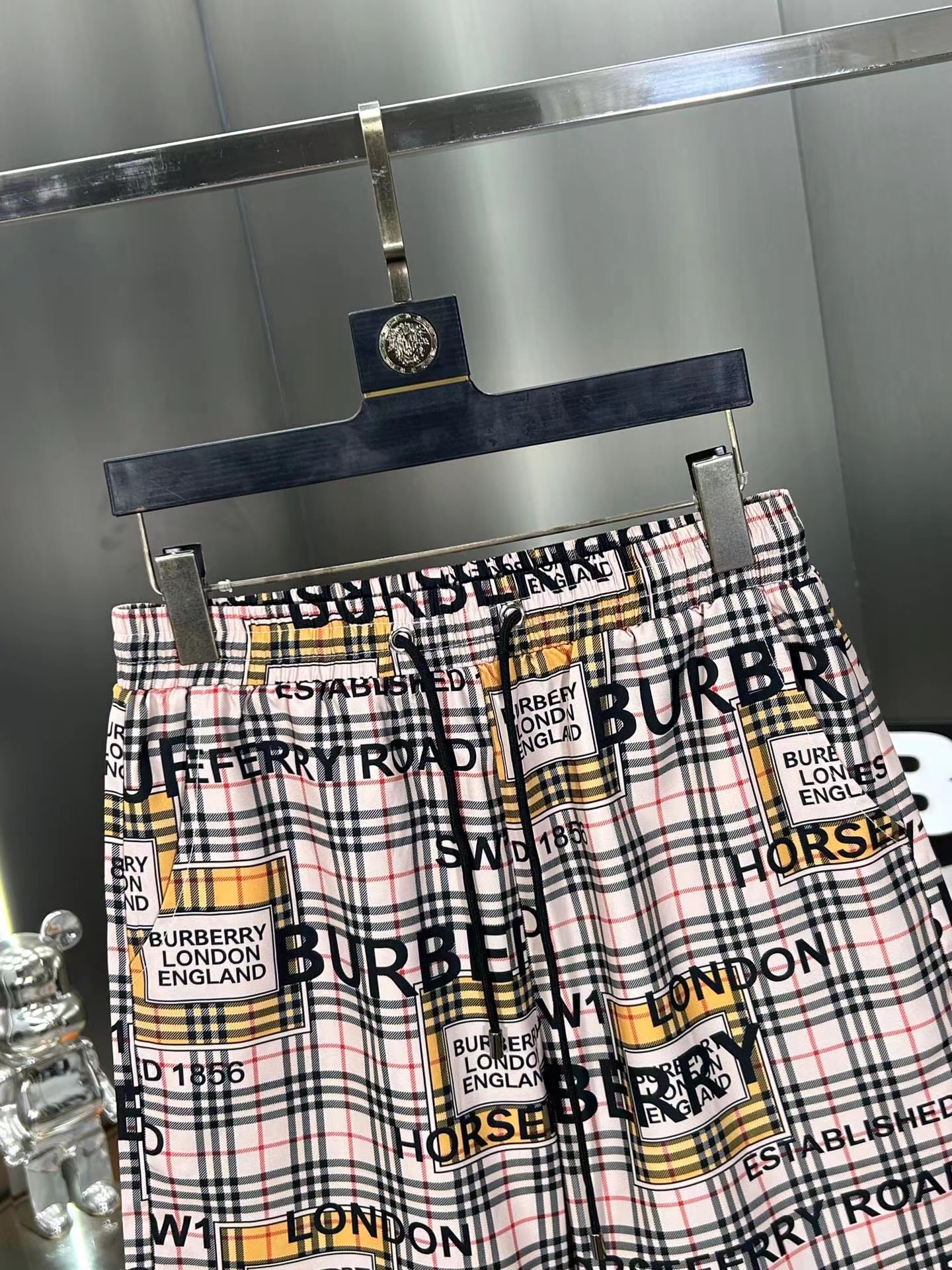 Burberry Short Pants